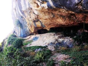 Ruta Coll de Garga-Cova Tamborí